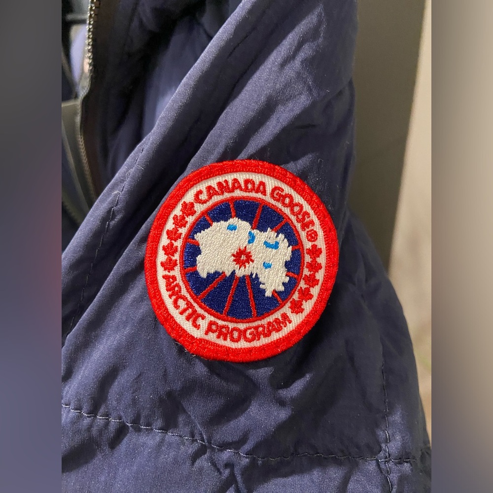 Canada Goose Alliston Down Coat - Picture 5 of 12